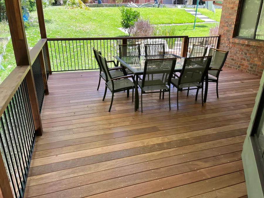 Timber deck with outdoor dining built in Newcastle